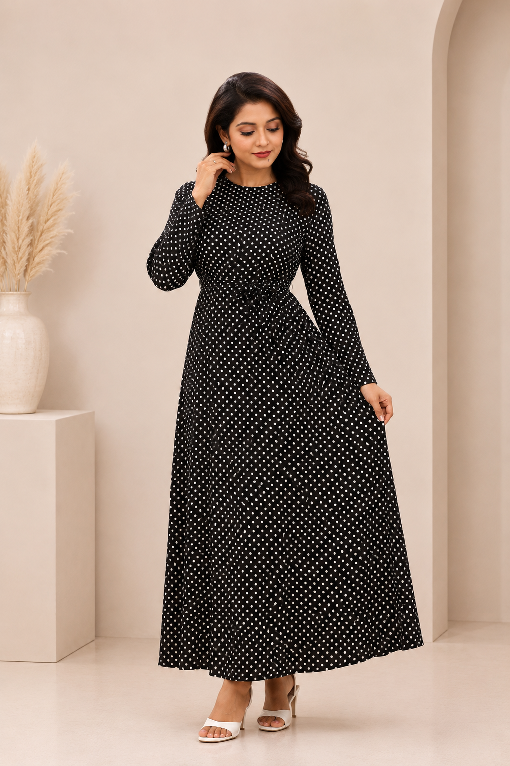 Women's black polka dot maxi dress