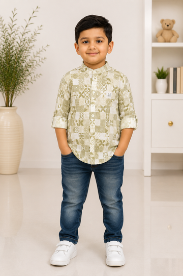 Boys green geometric print full-sleeve cotton shirt